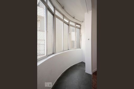 Varanda de kitnet/studio para alugar com 1 quarto, 50m² em Bela Vista, São Paulo