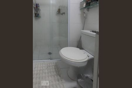 Apartamento à venda com 64m², 2 quartos e 1 vaga Apartamento à venda com 64m², 2 quartos e 1 vagaBanheiro