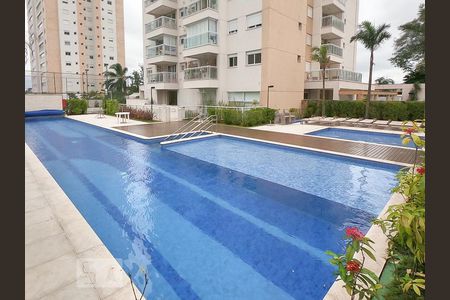 Apartamento à venda com 64m², 2 quartos e 1 vaga Apartamento à venda com 64m², 2 quartos e 1 vagaÁrea comum - Piscina