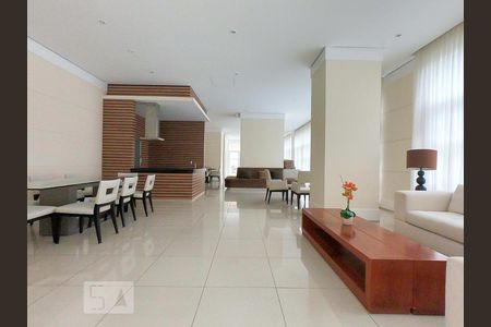 Apartamento à venda com 64m², 2 quartos e 1 vaga Apartamento à venda com 64m², 2 quartos e 1 vagaÁrea comum - Salão de festas