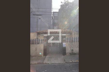 Apartamento para alugar com 46m², 2 quartos e sem vagaFachada