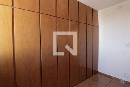 Quarto 2
 de apartamento para alugar com 2 quartos, 46m² em Conjunto Habitacional Padre Manoel de Paiva, São Paulo