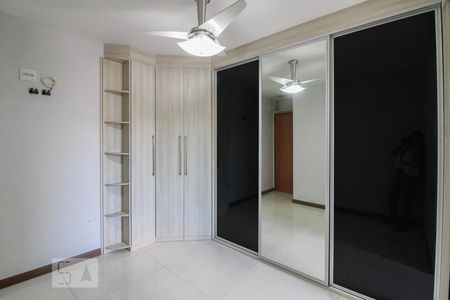 Suíte  de apartamento à venda com 2 quartos, 76m² em Vila Medeiros, São Paulo