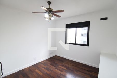 Apartamento à venda com 143m², 4 quartos e 2 vagasQuarto 2