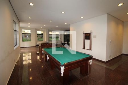 Apartamento à venda com 143m², 4 quartos e 2 vagasÁrea Comum