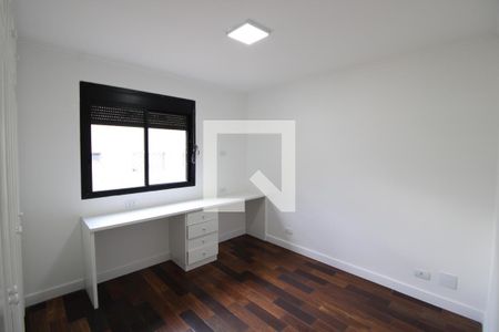 Apartamento à venda com 143m², 4 quartos e 2 vagasQuarto 3