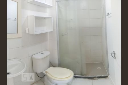 Banheiro de apartamento para alugar com 2 quartos, 49m² em Anil, Rio de Janeiro