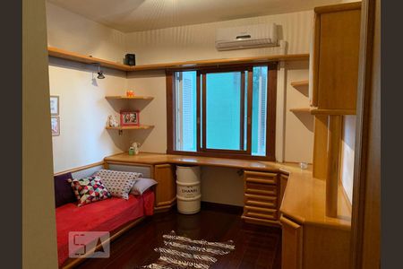 Apartamento à venda com 314m², 5 quartos e 2 vagasDormitório 4