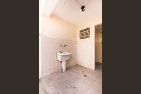 Casa à venda com 155m², 3 quartos e sem vagaÁrea de Serviço