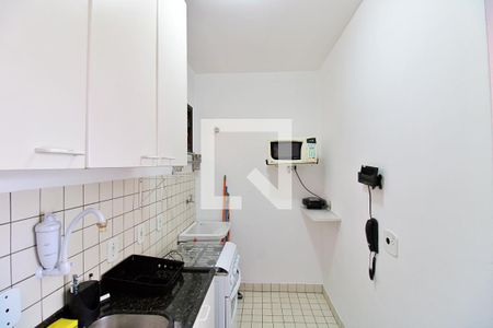 Apartamento à venda com 38m², 1 quarto e 1 vaga Apartamento à venda com 38m², 1 quarto e 1 vagaCozinha e Área de Serviço