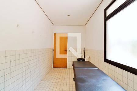 Apartamento à venda com 38m², 1 quarto e 1 vaga Apartamento à venda com 38m², 1 quarto e 1 vagaÁrea comum - Sala de massagem