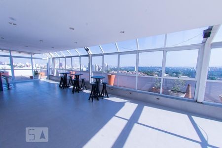 Apartamento à venda com 77m², 1 quarto e 1 vaga Apartamento à venda com 77m², 1 quarto e 1 vagaÁrea comum - Salão de festas