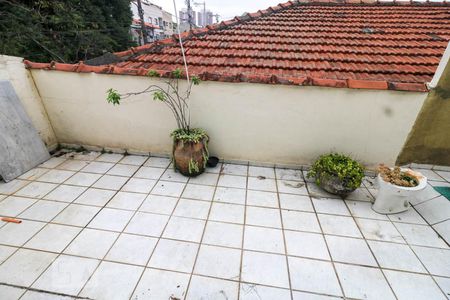 Casa à venda com 338m², 3 quartos e 5 vagas Casa à venda com 338m², 3 quartos e 5 vagasVaranda da Suite