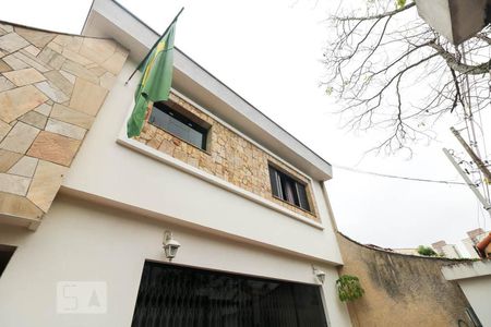 Casa à venda com 338m², 3 quartos e 5 vagas Casa à venda com 338m², 3 quartos e 5 vagasFachada da Casa