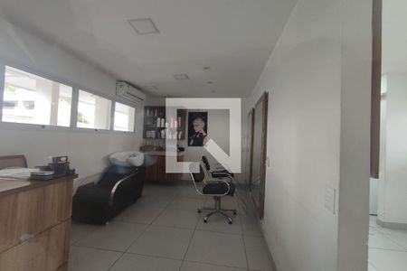 Apartamento à venda com 120m², 2 quartos e 1 vagaÁrea comum 