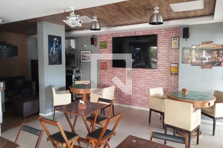 Apartamento à venda com 120m², 2 quartos e 1 vagaÁrea comum 