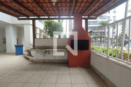 Apartamento à venda com 120m², 2 quartos e 1 vagaÁrea comum 