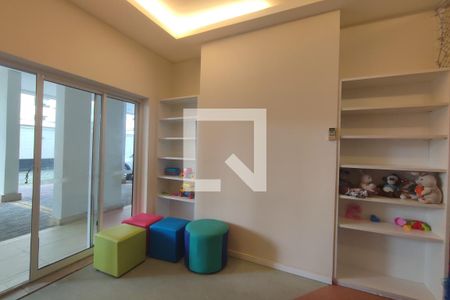 Apartamento à venda com 120m², 2 quartos e 1 vagaÁrea comum 