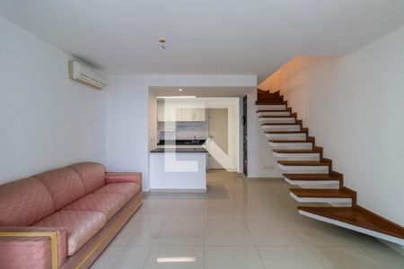 Sala de apartamento para alugar com 1 quarto, 90m² em Jardim Fonte do Morumbi, São Paulo
