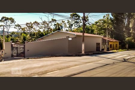 Casa à venda com 95m², 3 quartos e 3 vagasFachada da Casa