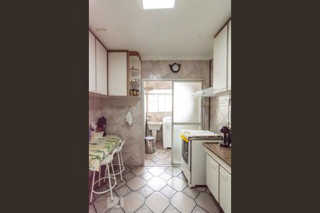 Apartamento à venda com 224m², 4 quartos e 3 vagasCozinha