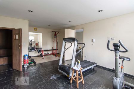 Apartamento à venda com 224m², 4 quartos e 3 vagasAcademia