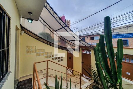 entrada de casa para alugar com 3 quartos, 120m² em Bosque da Saúde, São Paulo