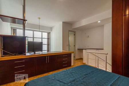 Quarto de apartamento para alugar com 1 quarto, 63m² em Alphaville Industrial, Barueri
