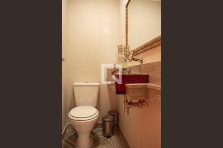 Lavabo de apartamento para alugar com 2 quartos, 58m² em Saúde, São Paulo