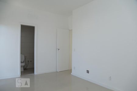 Suite de apartamento para alugar com 2 quartos, 90m² em Vila Isabel, Rio de Janeiro