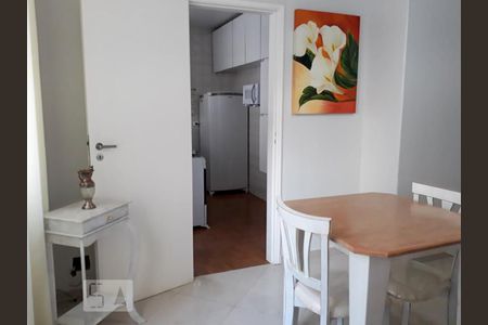 Sala de apartamento para alugar com 1 quarto, 45m² em Perdizes, São Paulo