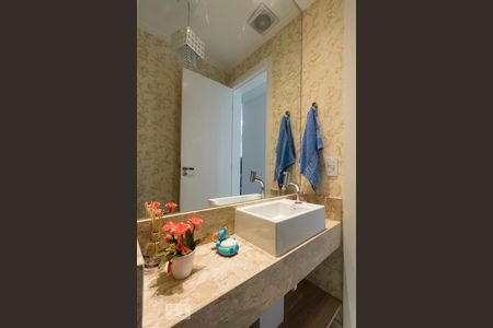 Apartamento para alugar com 136m², 3 quartos e 2 vagasLavabo