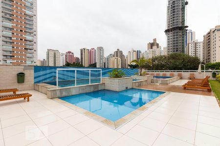 Apartamento para alugar com 136m², 3 quartos e 2 vagasPiscina