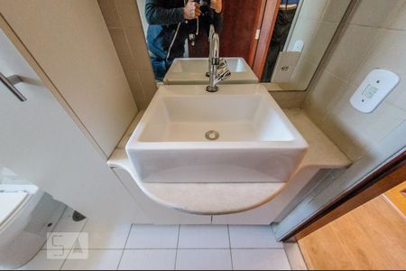 Apartamento à venda com 80m², 1 quarto e sem vaga Apartamento à venda com 80m², 1 quarto e sem vagaBanheiro