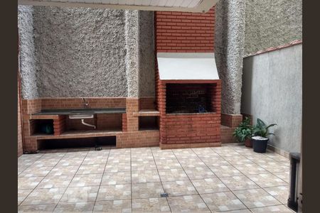 Apartamento à venda com 64m², 2 quartos e 1 vaga Apartamento à venda com 64m², 2 quartos e 1 vagaÁrea comum - Churrasqueira