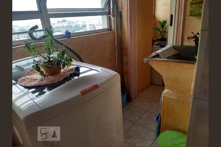 Apartamento à venda com 64m², 2 quartos e 1 vaga Apartamento à venda com 64m², 2 quartos e 1 vagaÁrea de Serviço