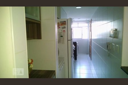 Cozinha de apartamento para alugar com 2 quartos, 68m² em Badu, Niterói