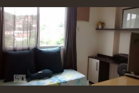 Quarto de apartamento para alugar com 2 quartos, 68m² em Badu, Niterói
