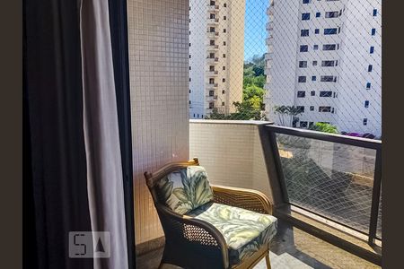 Apartamento à venda com 450m², 6 quartos e 5 vagas Apartamento à venda com 450m², 6 quartos e 5 vagasVaranda