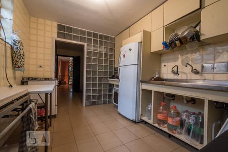 Casa à venda com 600m², 1 quarto e 8 vagasCozinha