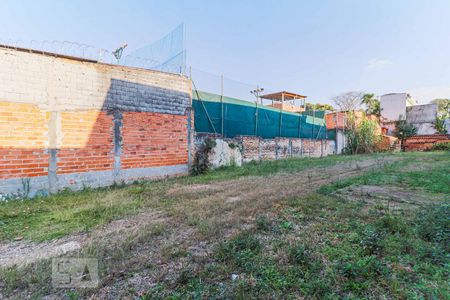 Casa à venda com 600m², 1 quarto e 8 vagasQuintal