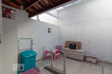 Casa de condomínio à venda com 110m², 2 quartos e 2 vagas Casa de condomínio à venda com 110m², 2 quartos e 2 vagasÁrea de Serviço