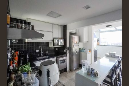 Apartamento à venda com 140m², 4 quartos e 2 vagas