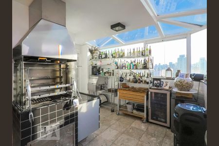 Apartamento à venda com 140m², 4 quartos e 2 vagas