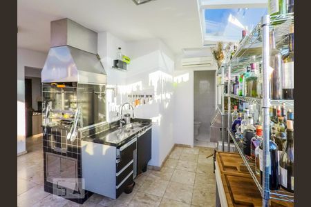 Apartamento à venda com 140m², 4 quartos e 2 vagas