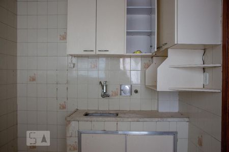Apartamento à venda com 130m², 3 quartos e sem vaga Apartamento à venda com 130m², 3 quartos e sem vagaCozinha