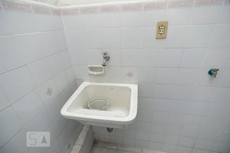 Casa de condomínio à venda com 140m², 3 quartos e 1 vaga Casa de condomínio à venda com 140m², 3 quartos e 1 vagaÁrea de Serviço