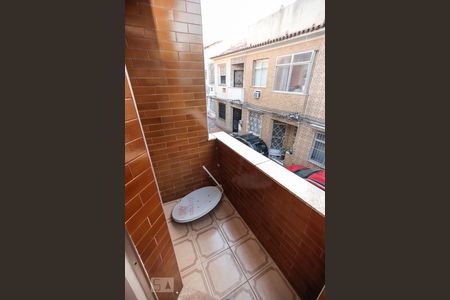 Casa de condomínio à venda com 140m², 3 quartos e 1 vaga Casa de condomínio à venda com 140m², 3 quartos e 1 vagaVaranda Quarto 2