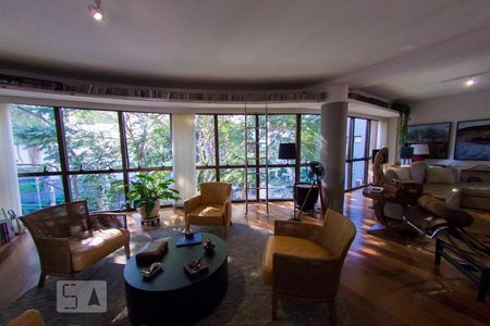 Apartamento à venda com 204m², 3 quartos e 3 vagas Apartamento à venda com 204m², 3 quartos e 3 vagasSala