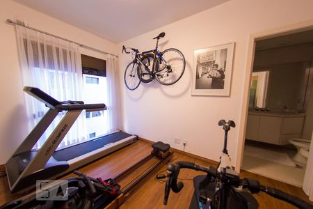 Apartamento à venda com 204m², 3 quartos e 3 vagas Apartamento à venda com 204m², 3 quartos e 3 vagasSuite 3